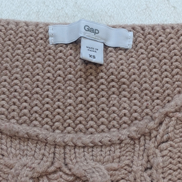 ⭐ BOGO XS Gap cropped wool blend sweater - Picture 6 of 8